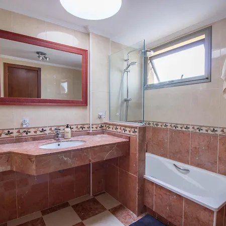 2 Bed House Near The With Swimming Pools * La Mareta