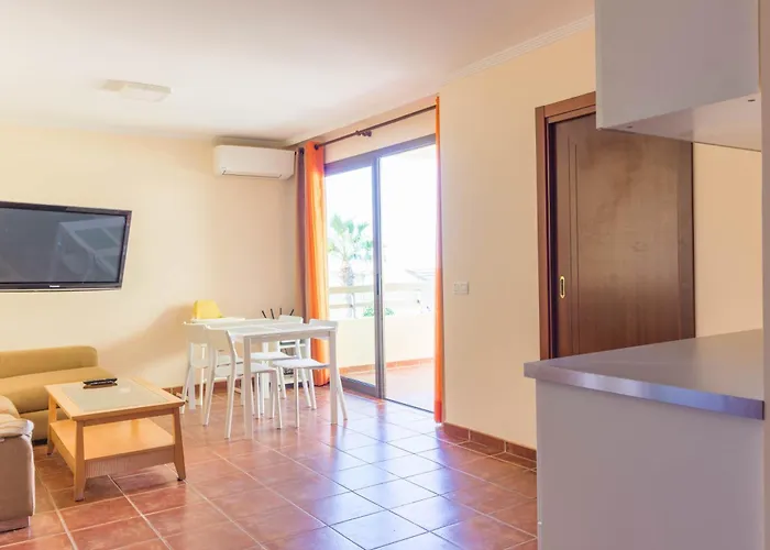 別荘 2 Bed House Near The With Swimming Pools *