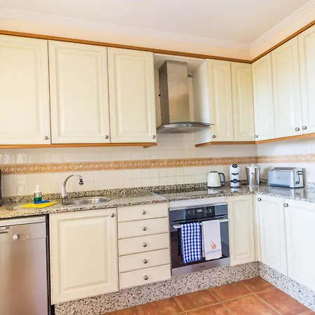 2 Bed House Near The With Swimming Pools Dom wakacyjny La Mareta